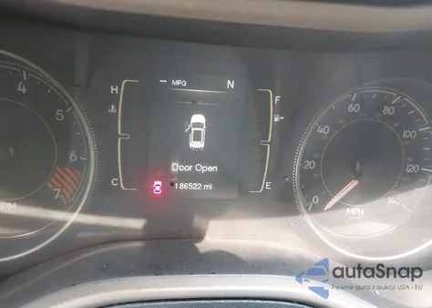 2014 Jeep Cherokee Sport из США, поврежденный, VIN 1C4PJLAB1EW143136